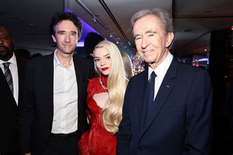 owner if gucci|bernard arnault gucci.